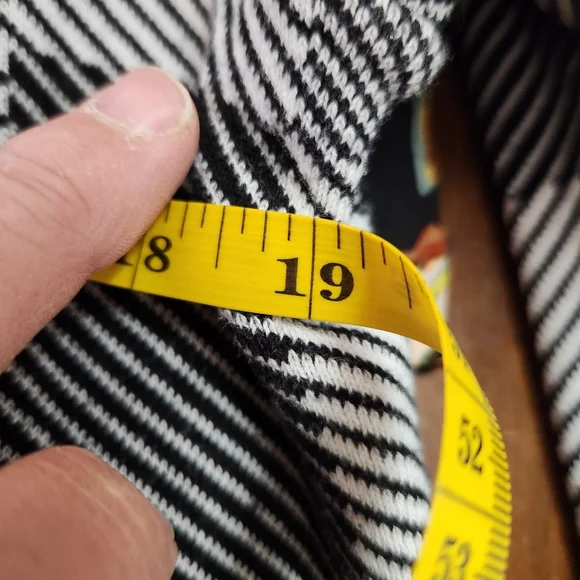 Chicos Open Cardigan Long Open Jacket With Top Closure Size 1 [Meduim) P2p 19 - Picture 5 of 5